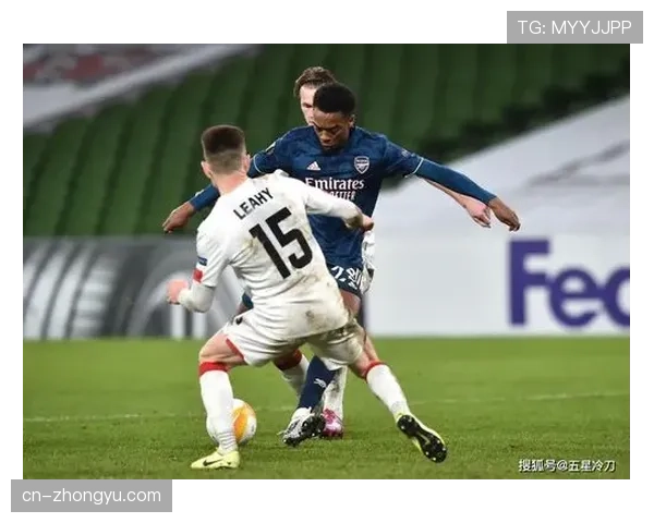 解析匈牙利维谢格拉德队在欧联杯使用的创新区域防守体系